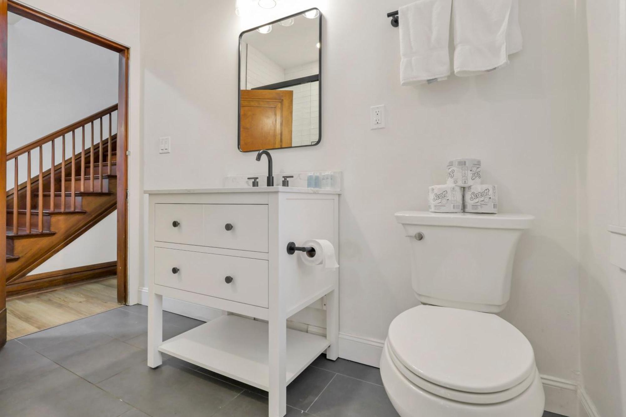 Ferienhaus Updated 4bd House Near German Village W Parking *