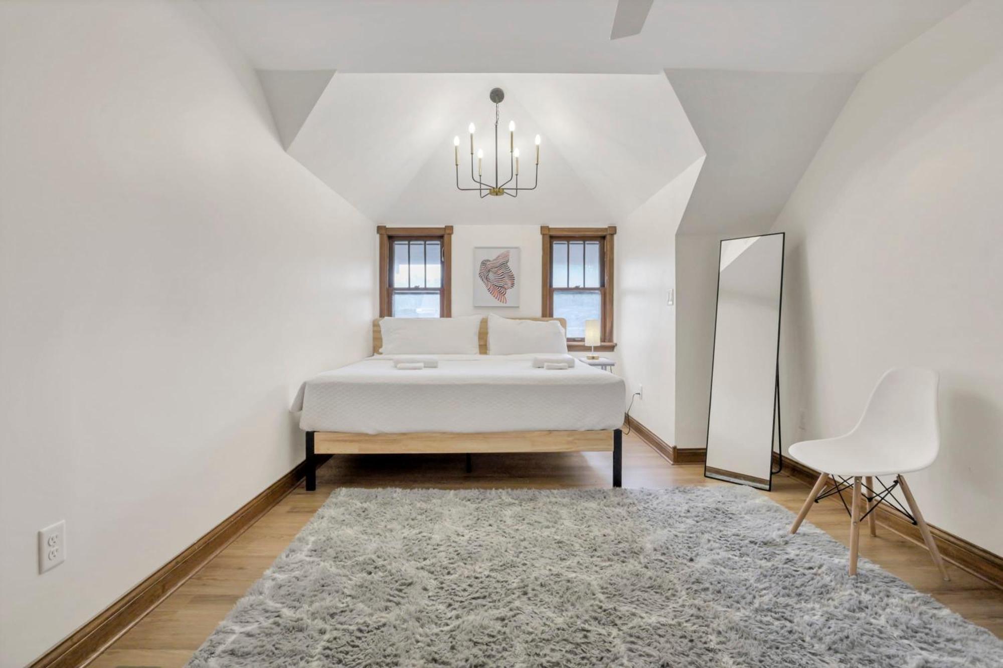 Updated 4bd House Near German Village W Parking *