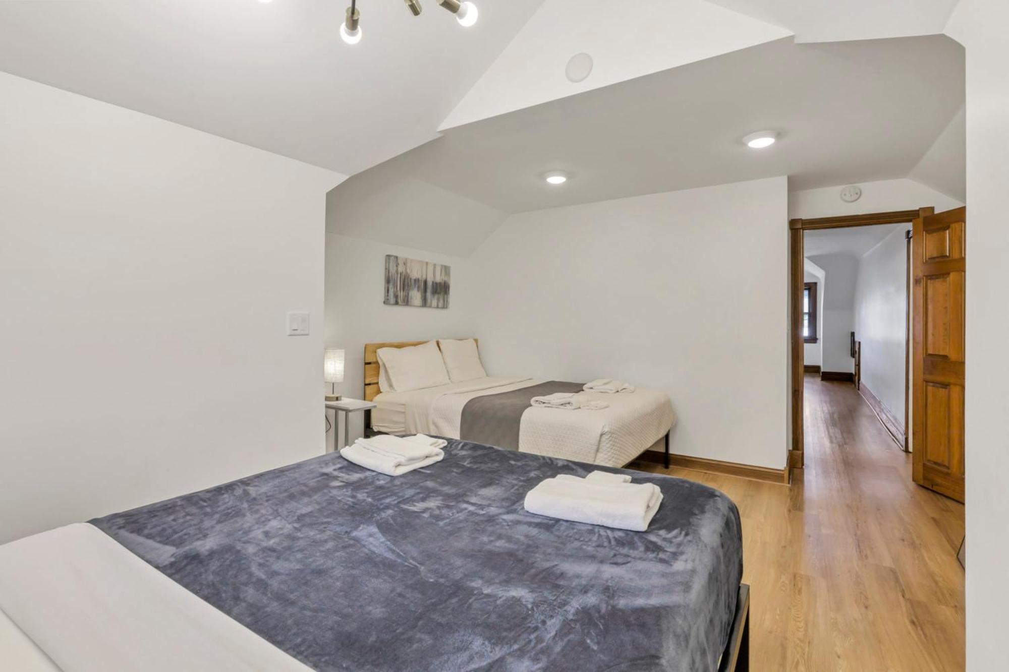 Updated 4bd House Near German Village W Parking * Columbus