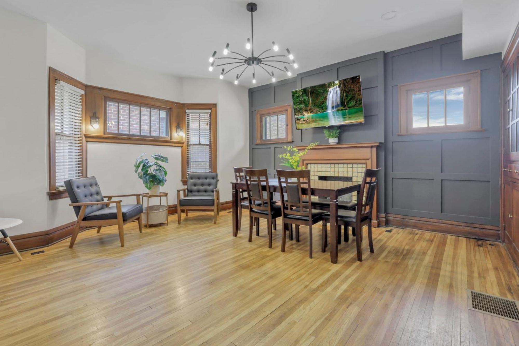 Updated 4bd House Near German Village W Parking Ferienhaus Columbus