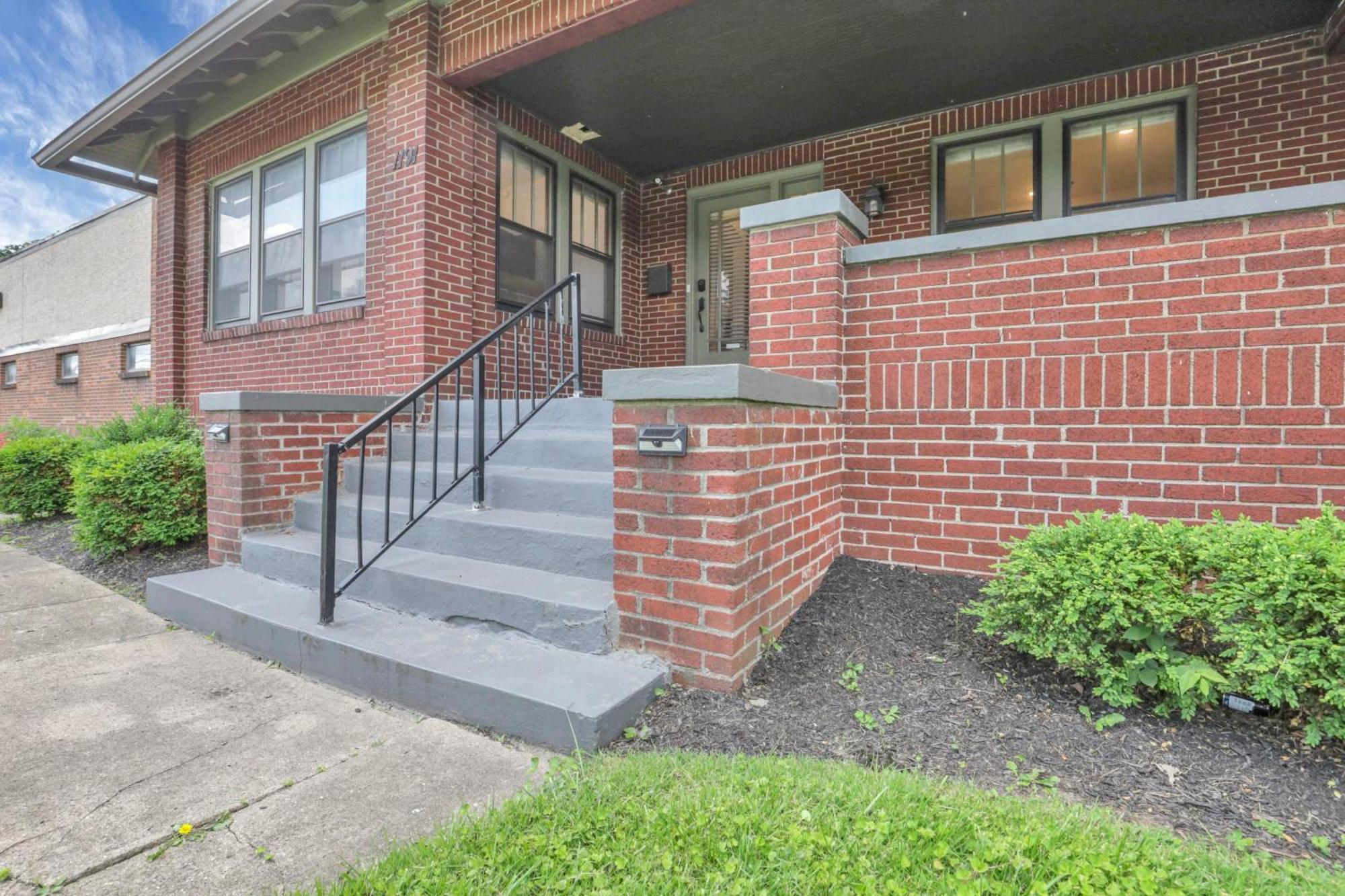 Updated 4bd House Near German Village W Parking Columbus